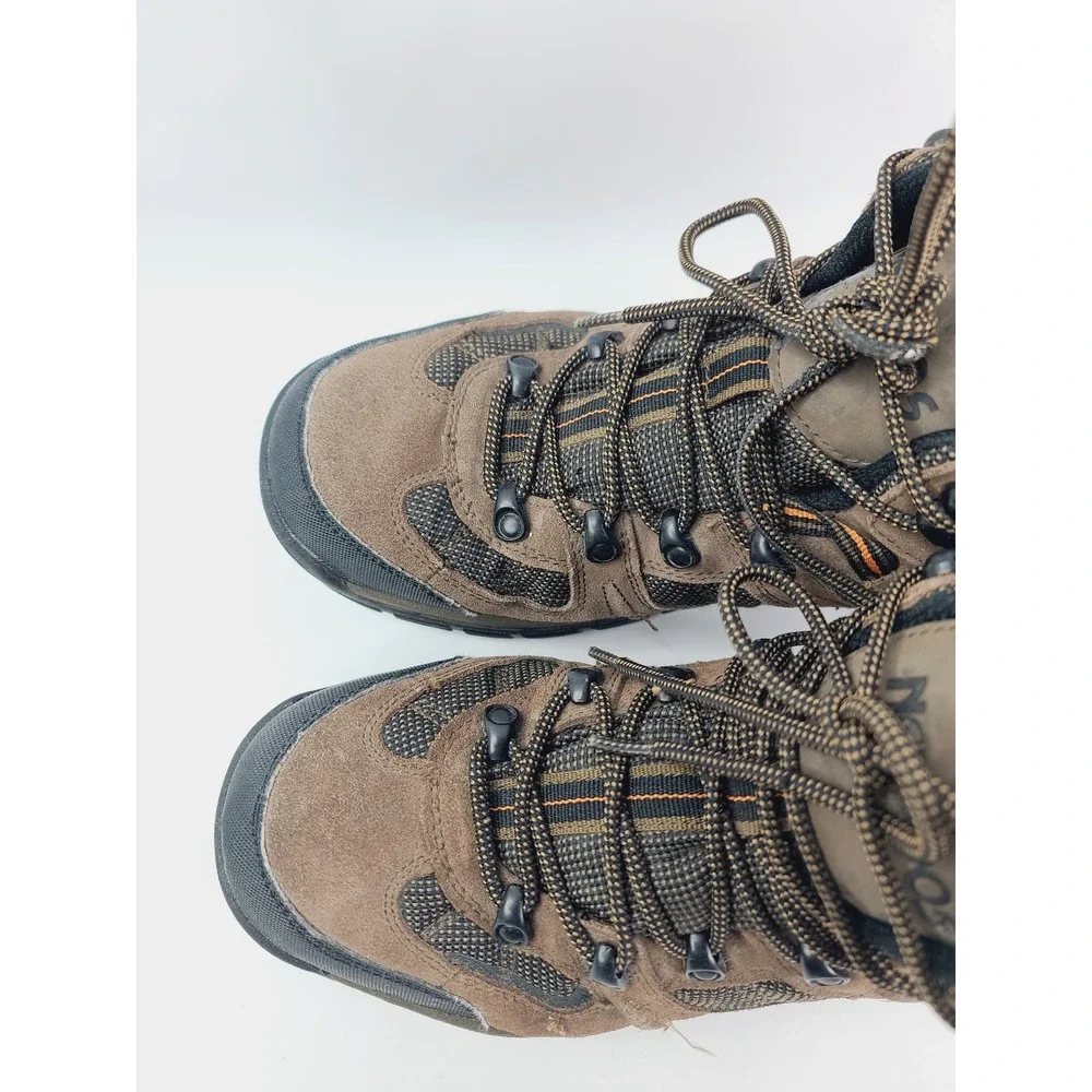 Nevados Outdoor Waterproof Hiking Boots For Men's Size 10 Brown Color. KT